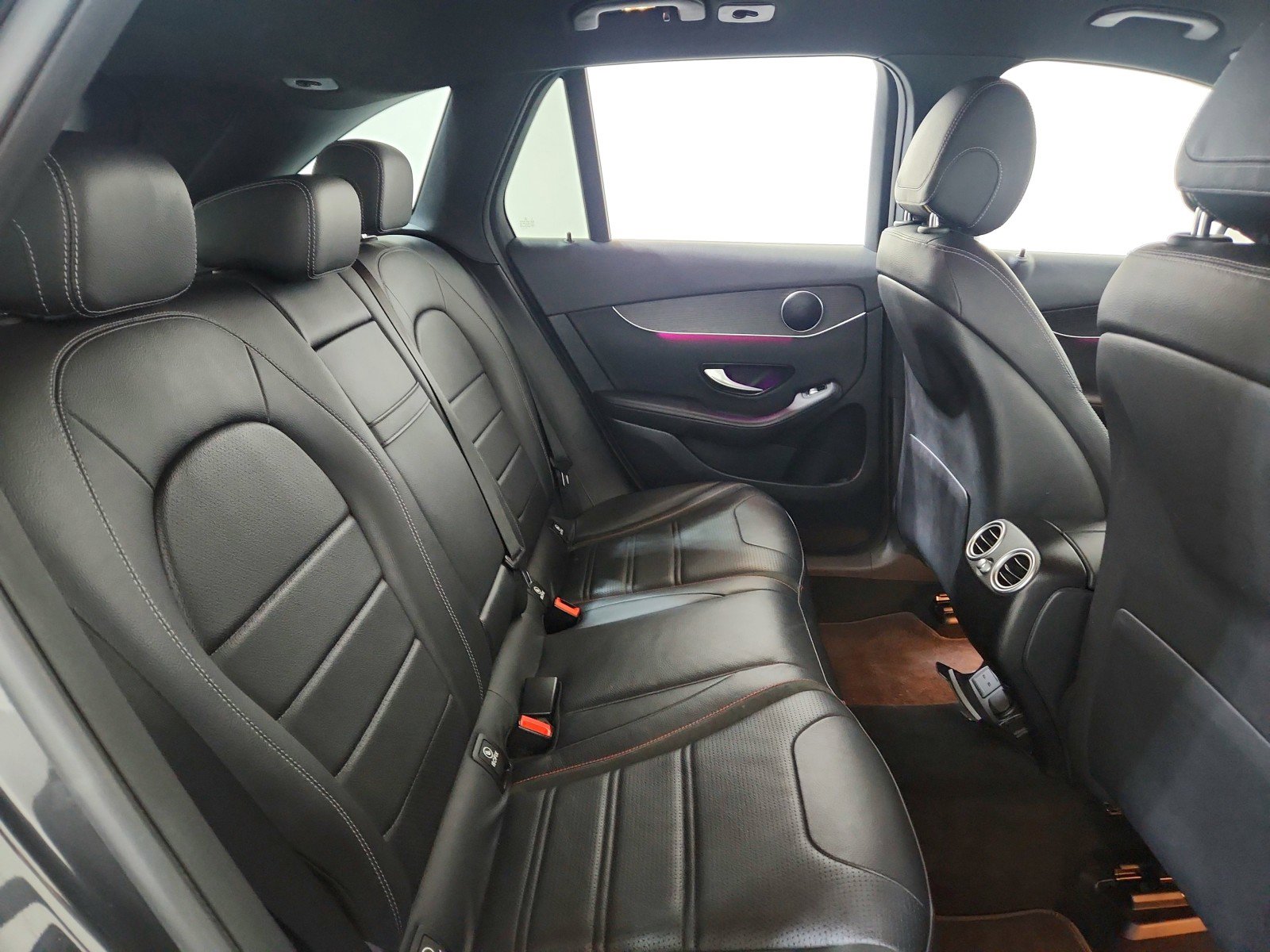 Certified 2022 Mercedes-Benz GLC 300 4MATIC image 35