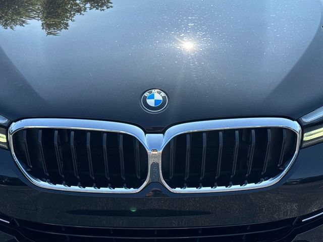 Used 2023 BMW 540i w/ Premium Package RWD image 8