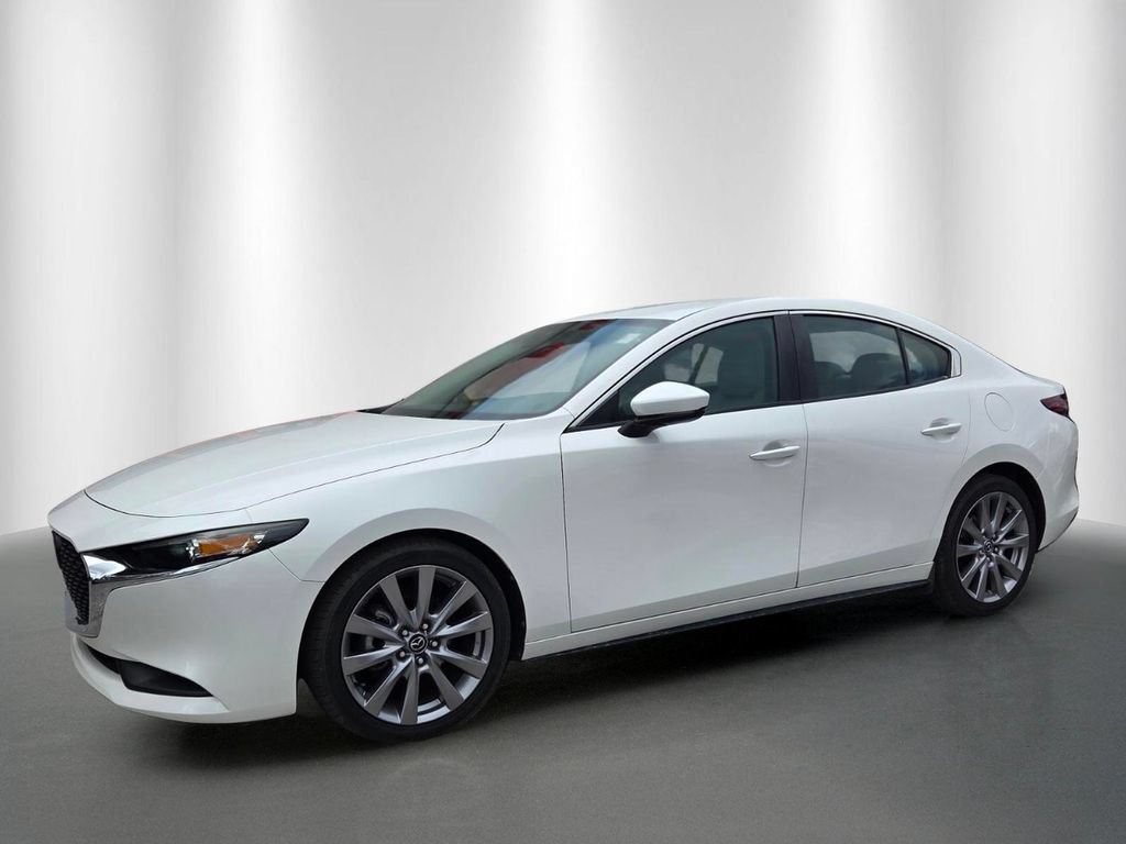 Used 2020 MAZDA MAZDA3 Sedan w/ Select Package FWD image 2