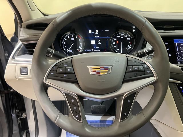 Used 2024 Cadillac XT5 Premium Luxury w/ Technology Package FWD image 10