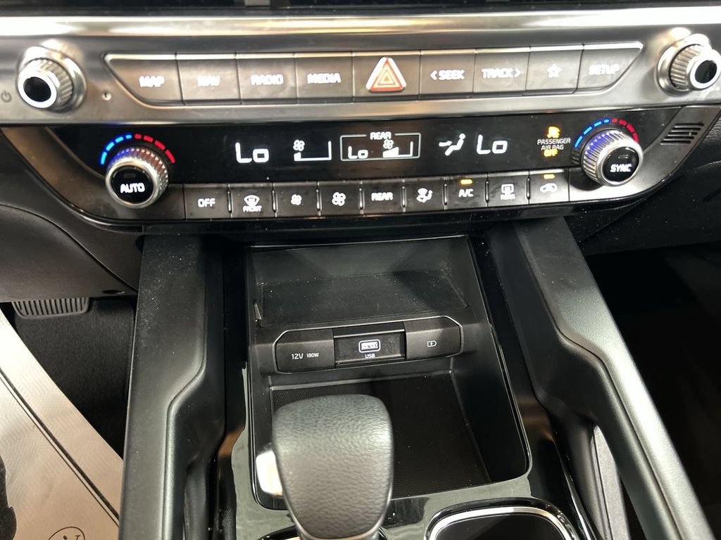Used 2022 Kia Telluride LX AWD/4WD image 17