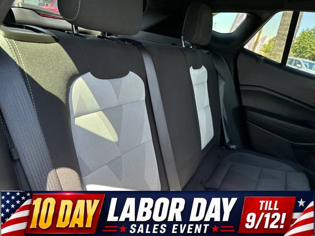Used 2025 Chevrolet Trax RS w/ Driver Confidence Package FWD image 25