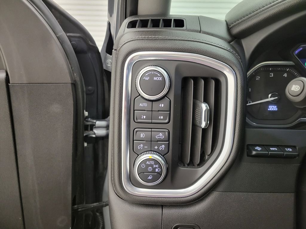 Used 2022 GMC Sierra 1500 Denali w/ Denali Premium Package image 42