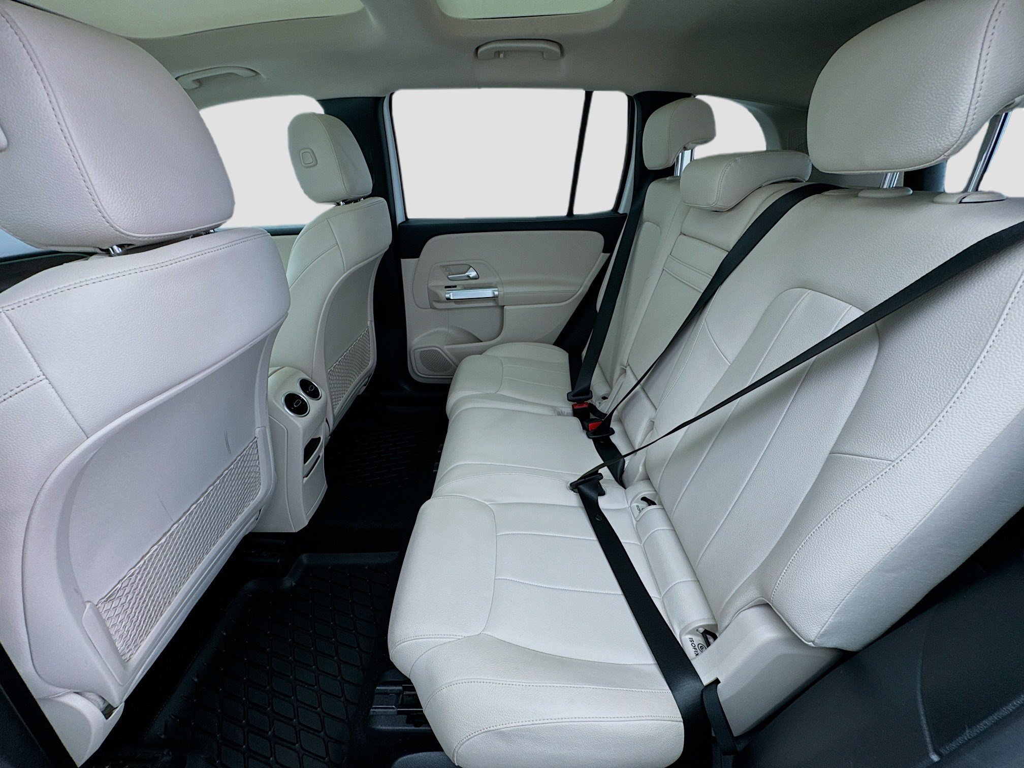 Used 2023 Mercedes-Benz GLB 250 image 16
