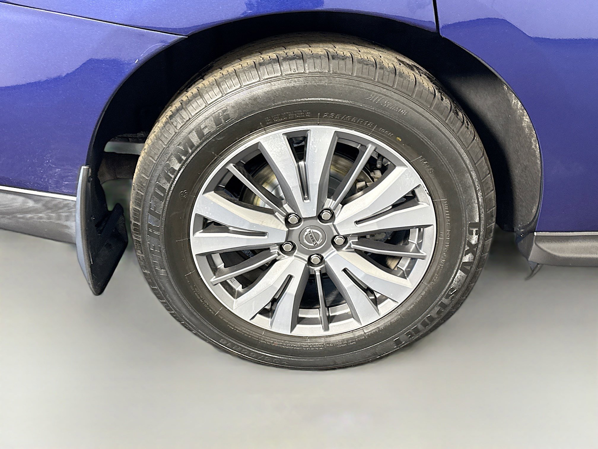 Used 2020 Nissan Pathfinder S image 33