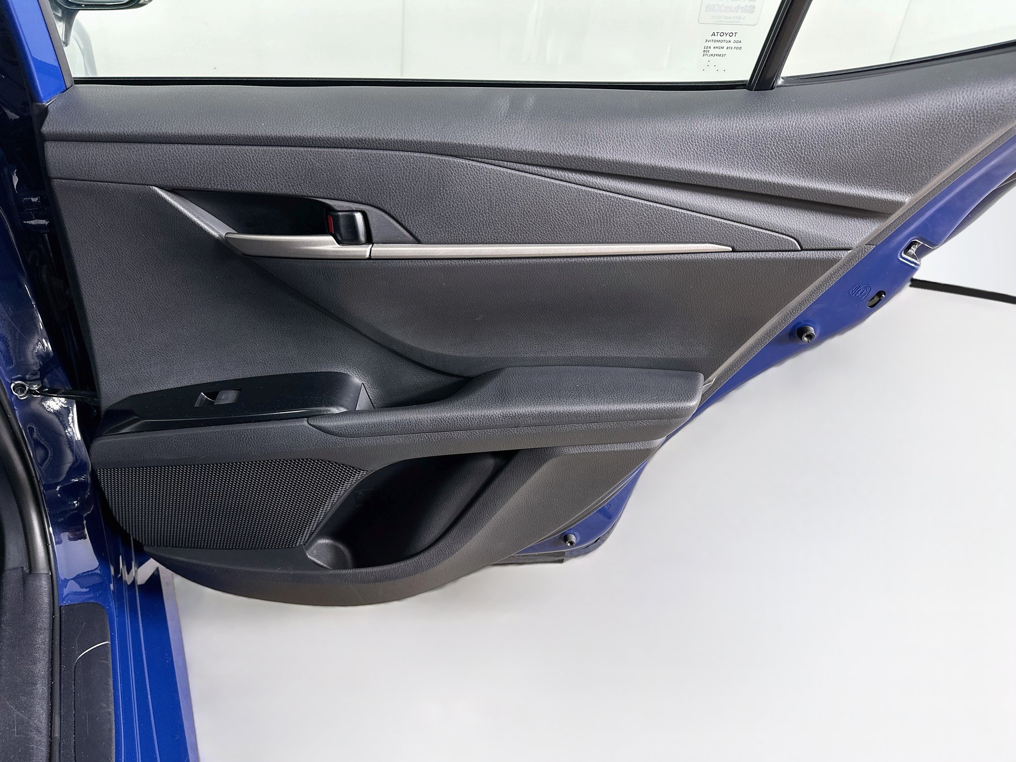 Used 2025 Toyota Camry LE FWD image 29
