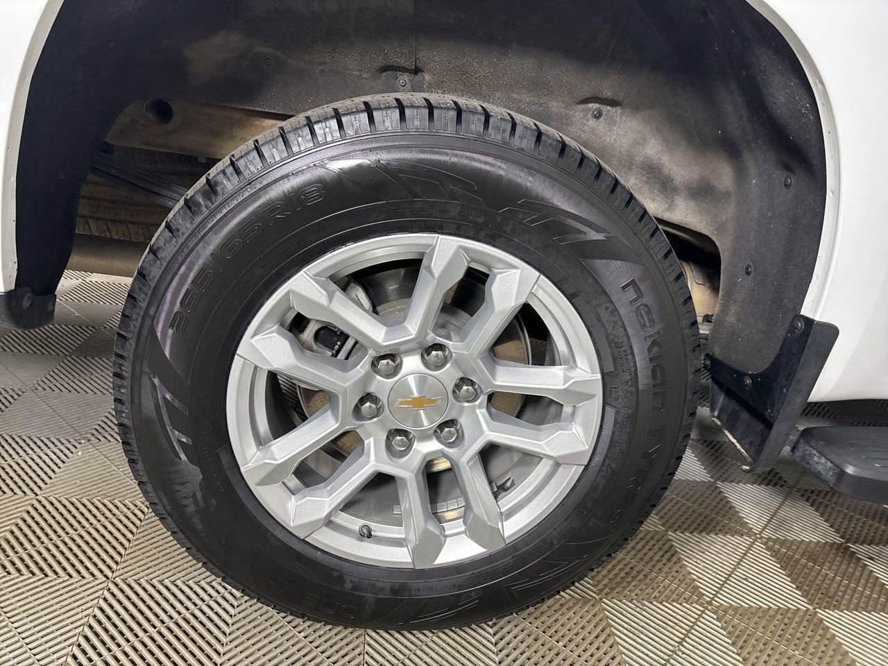 Used 2025 Chevrolet Silverado 1500 LT image 30