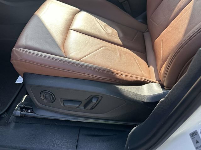 Used 2021 Audi Q3 2.0T Premium Plus w/ Premium Plus Package AWD/4WD image 27