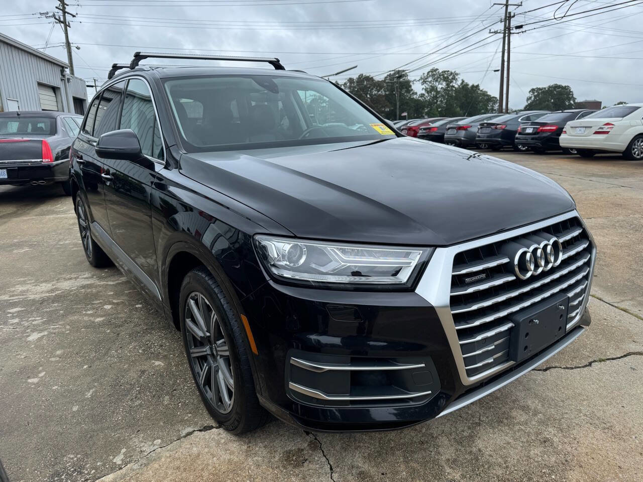 Used 2017 Audi Q7 3.0T Premium Plus w/ Premium Plus Package image 9