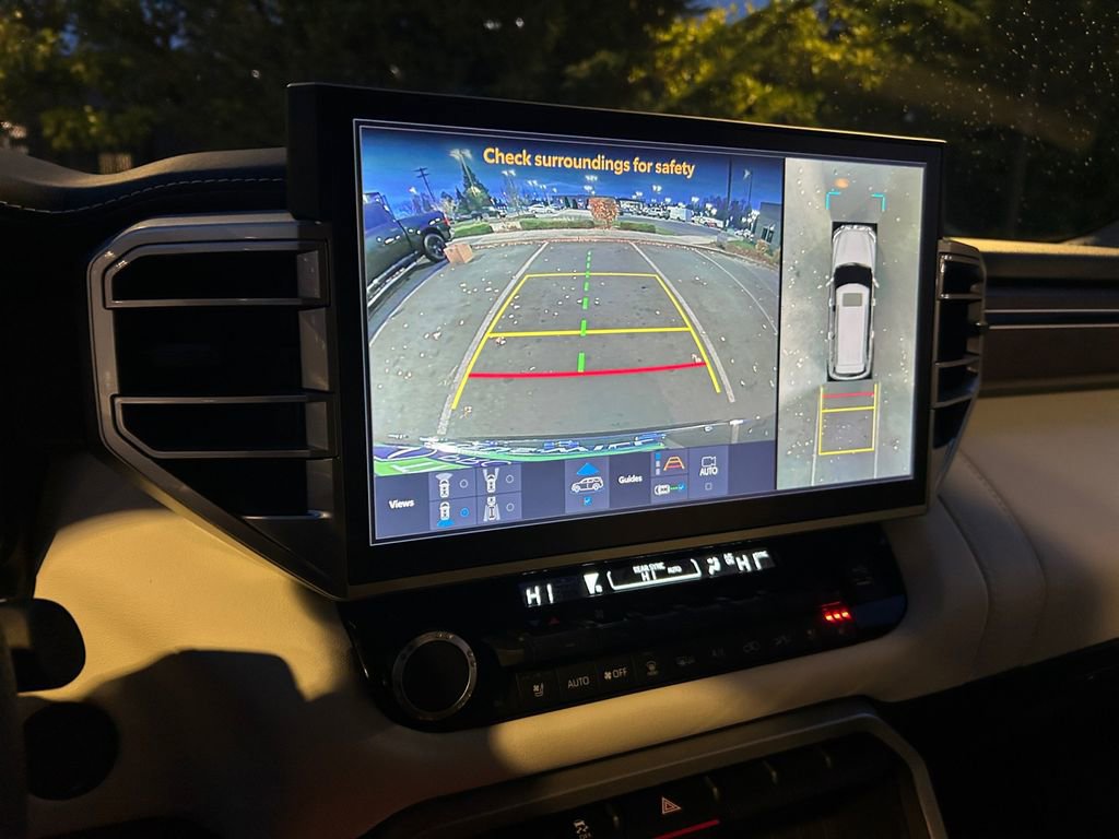 Used 2025 Toyota Sequoia 4WD image 20