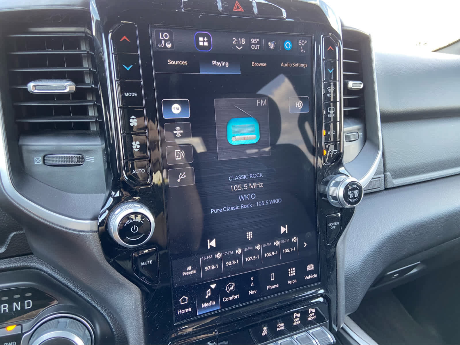 Used 2023 RAM 1500 Big Horn AWD/4WD image 24