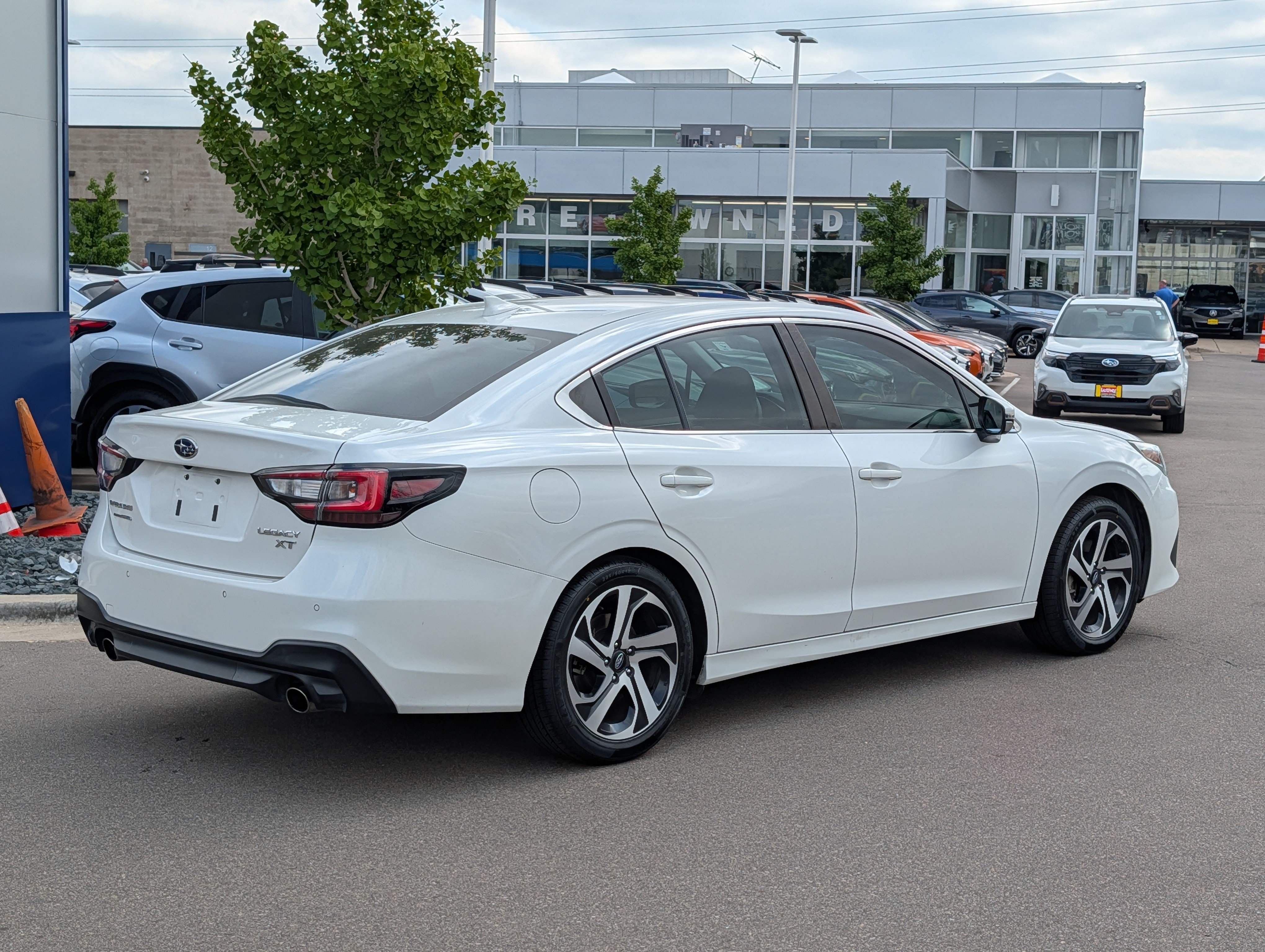 Used 2022 Subaru Legacy Limited XT w/ Tech Package 2 AWD/4WD image 7