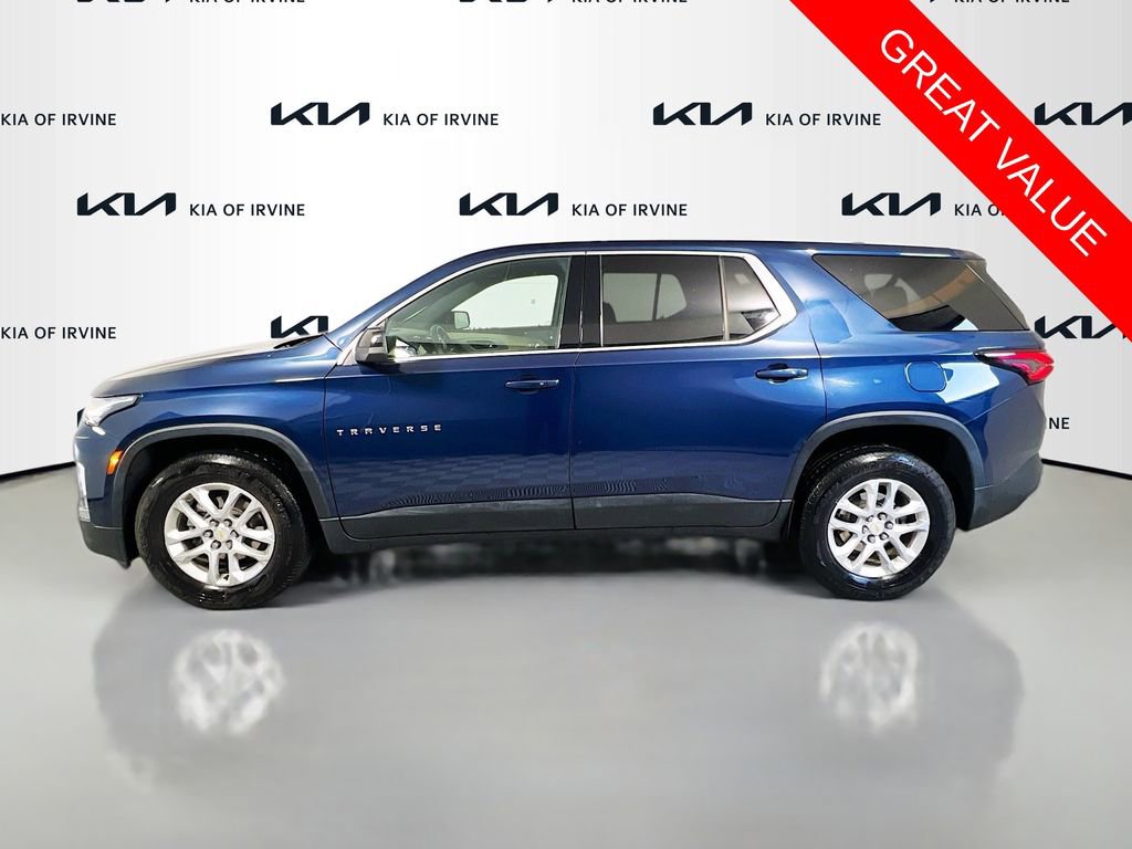 Used 2022 Chevrolet Traverse LS FWD image 4