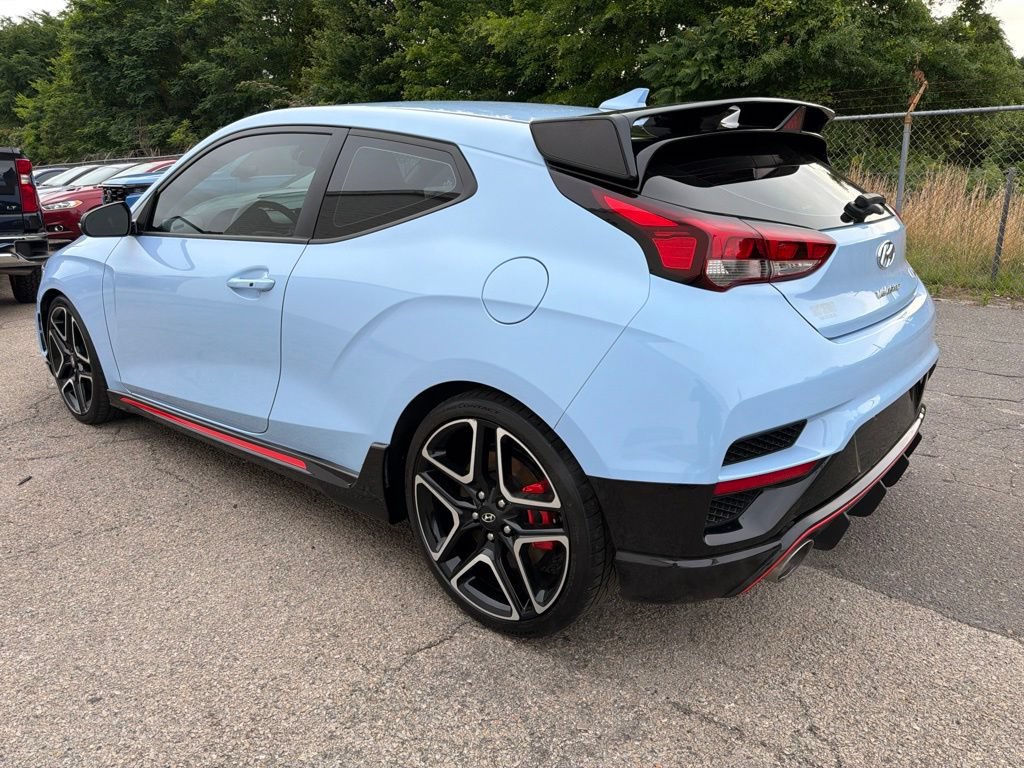 Used 2022 Hyundai Veloster N FWD image 4