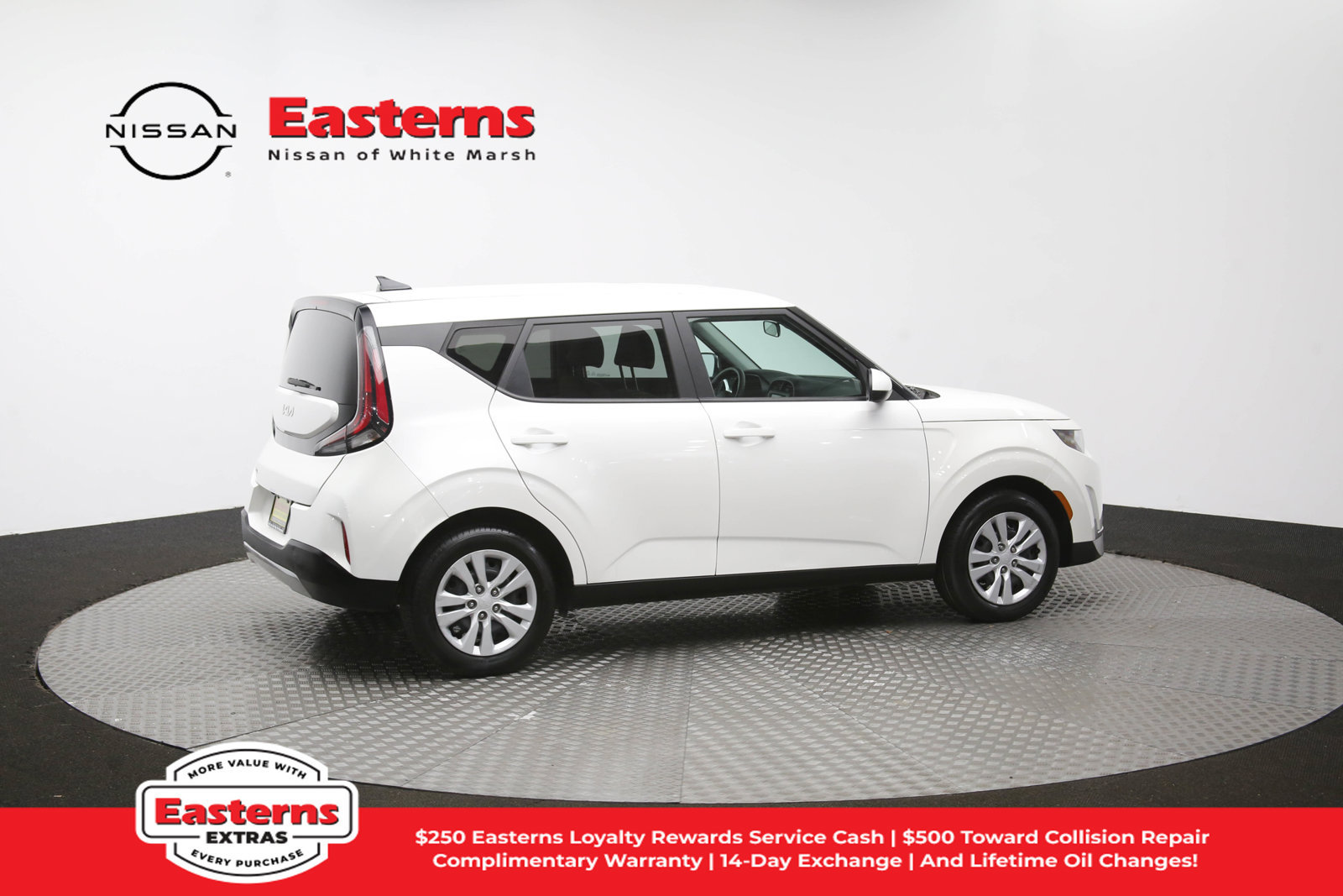 Used 2023 Kia Soul LX FWD image 41