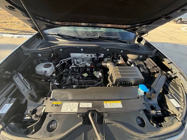 Used 2024 Volkswagen Atlas SE image 32