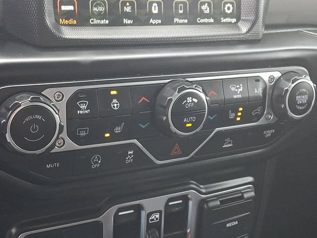 Used 2022 Jeep Wrangler Unlimited Sport w/ Sun And Sound Package AWD/4WD image 17