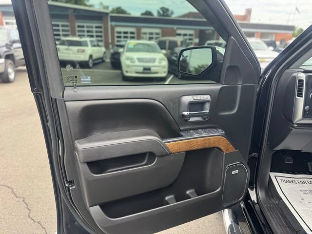 Used 2015 Chevrolet Silverado 1500 LTZ AWD/4WD image 30