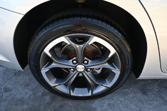 Used 2022 Chevrolet Malibu LT FWD image 12