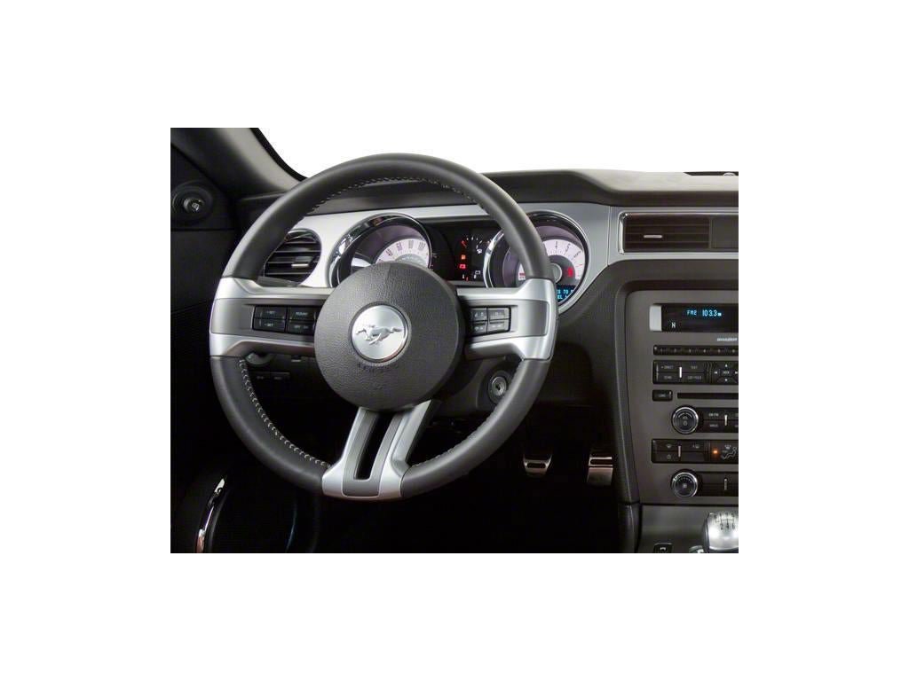 Used 2012 Ford Mustang Premium RWD image 4