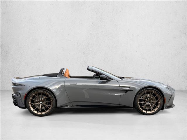 New 2026 Aston Martin V8 Vantage Convertible image 8