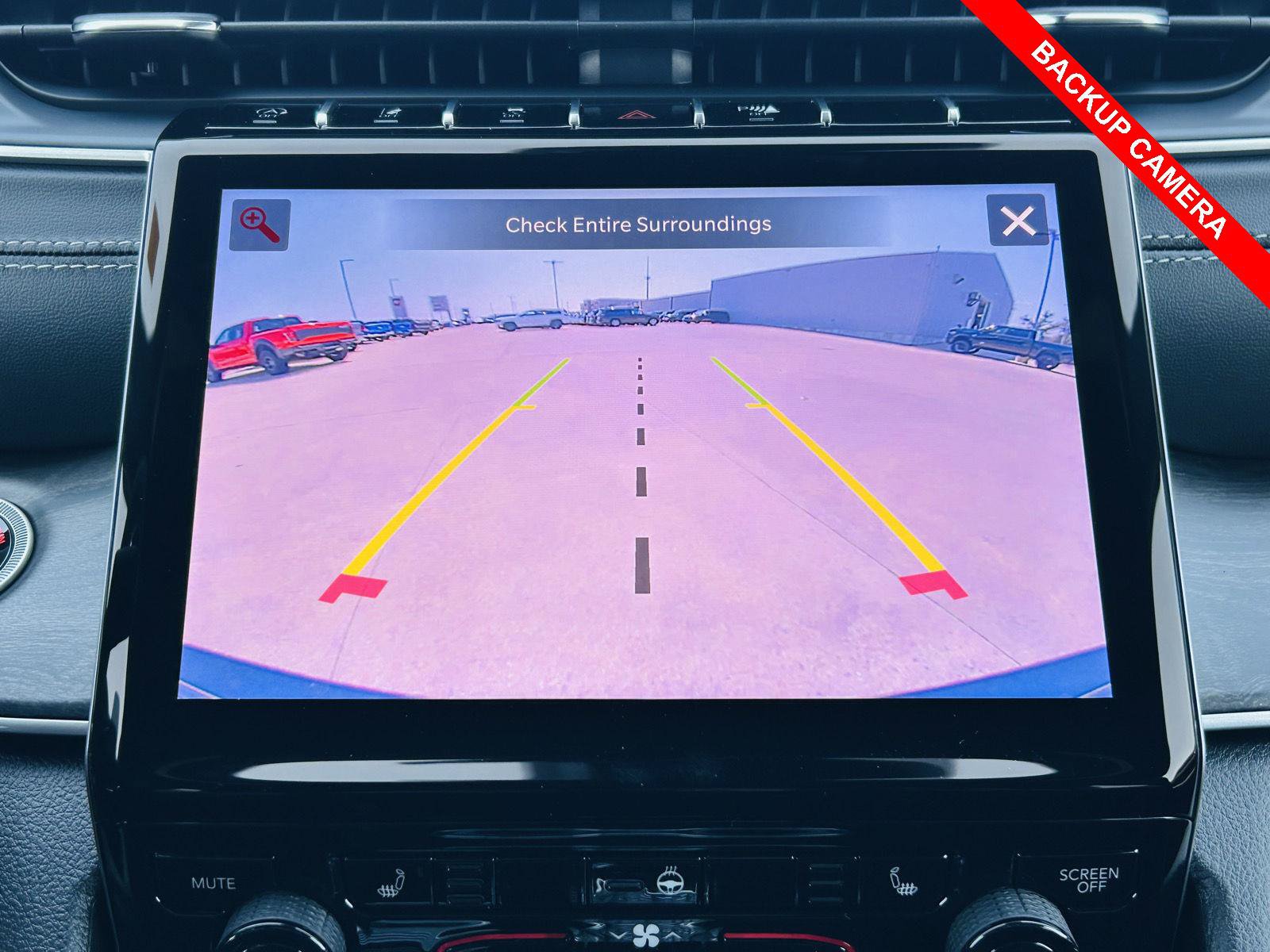 New 2025 Jeep Grand Cherokee Limited AWD/4WD image 12
