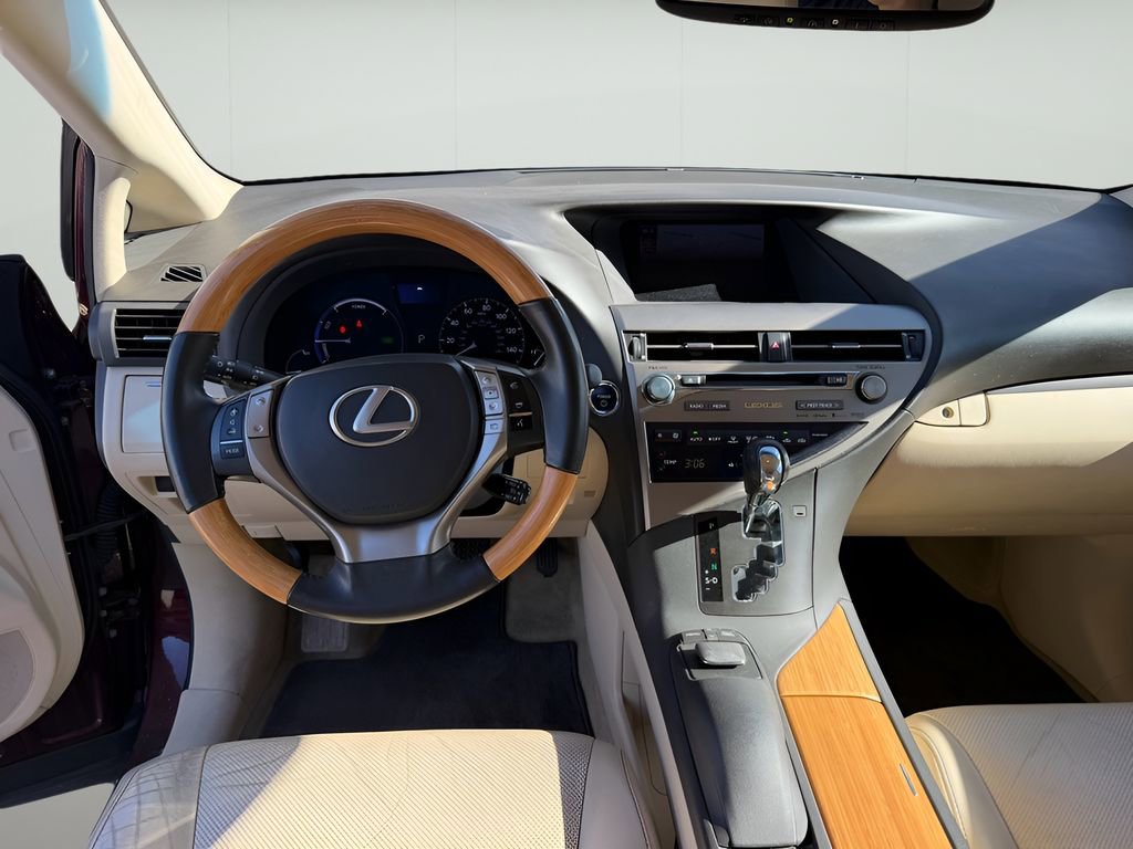 Used 2014 Lexus RX 450h FWD image 17