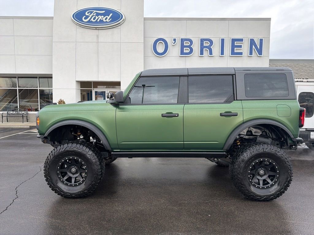 Used 2022 Ford Bronco Badlands image 2