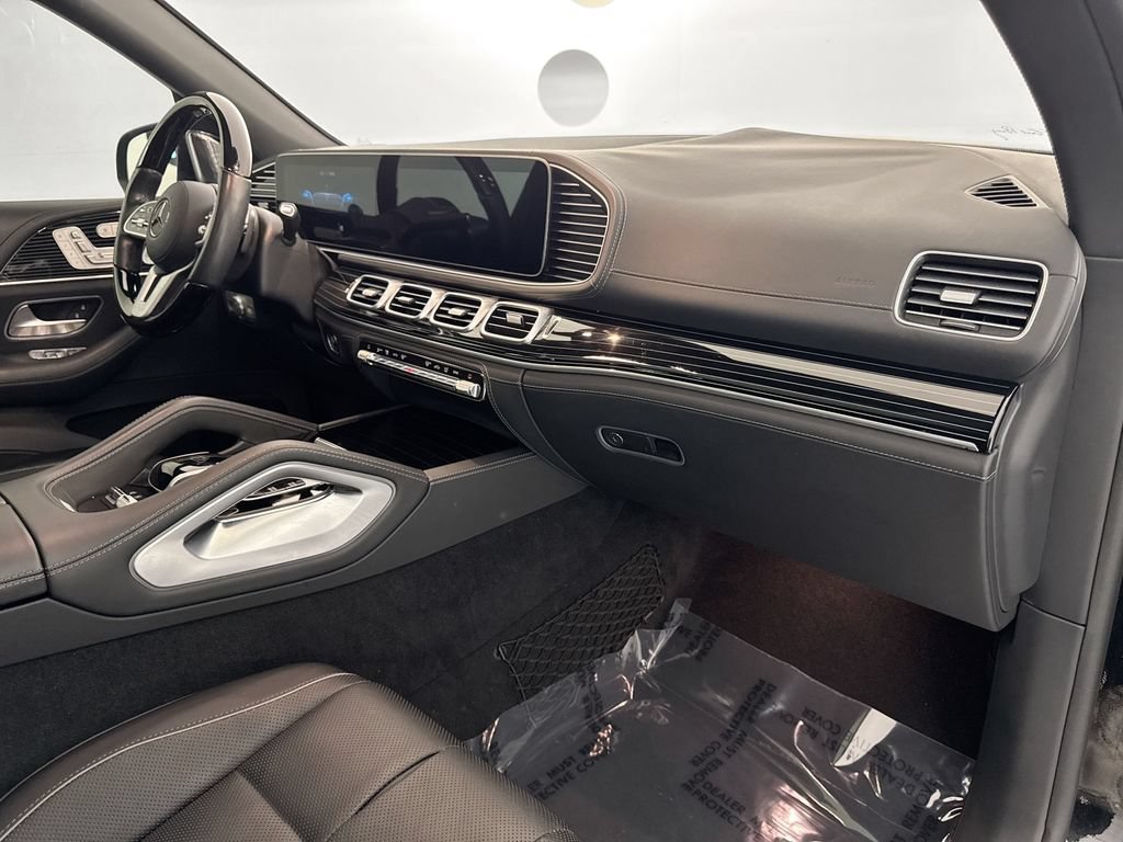 Used 2021 Mercedes-Benz Maybach GLS 600 4MATIC image 30