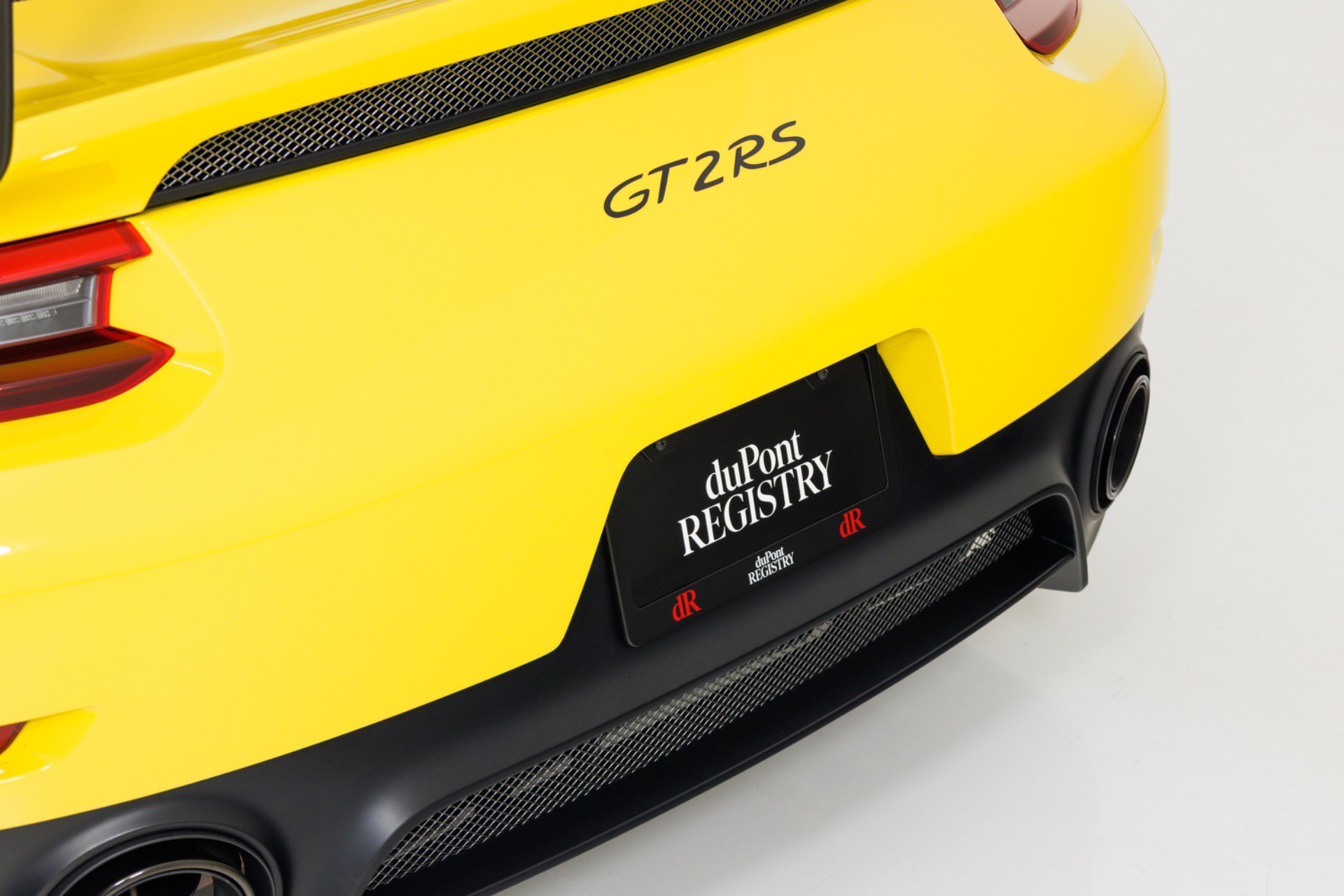 Used 2018 Porsche 911 GT2 RS w/ Weissach Package RWD image 81