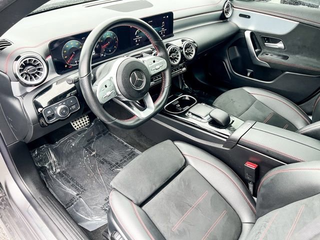 Used 2022 Mercedes-Benz CLA 250 4MATIC image 12
