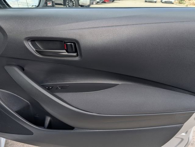 Certified 2025 Toyota Corolla LE image 31