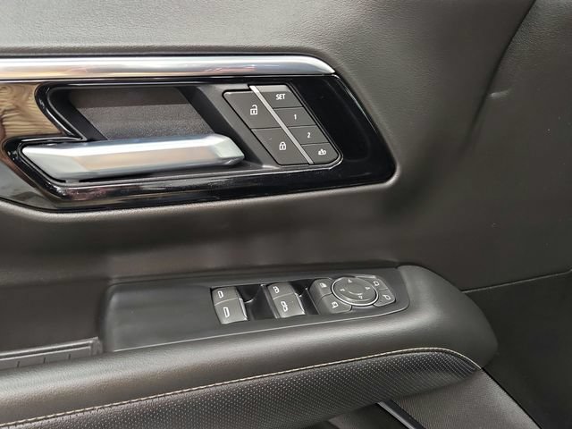 Used 2025 Chevrolet Tahoe Premier RWD image 20