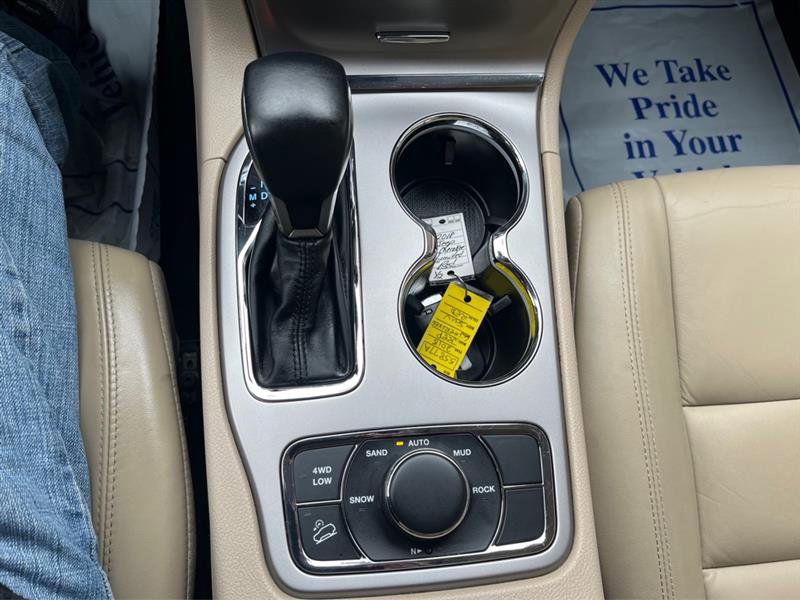 Used 2018 Jeep Grand Cherokee Limited image 13
