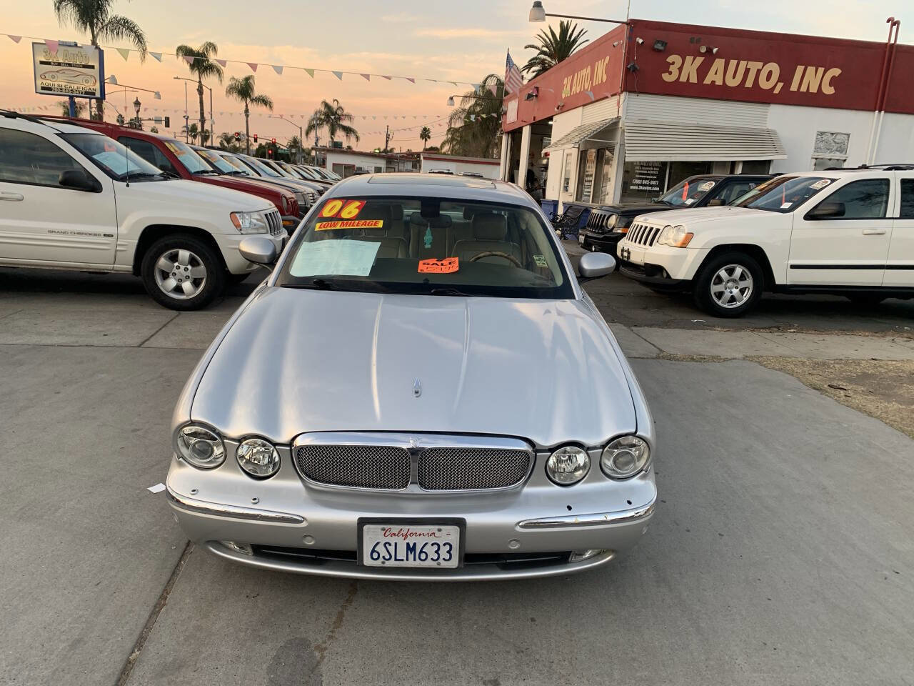 Used 2006 Jaguar XJ8 image 2