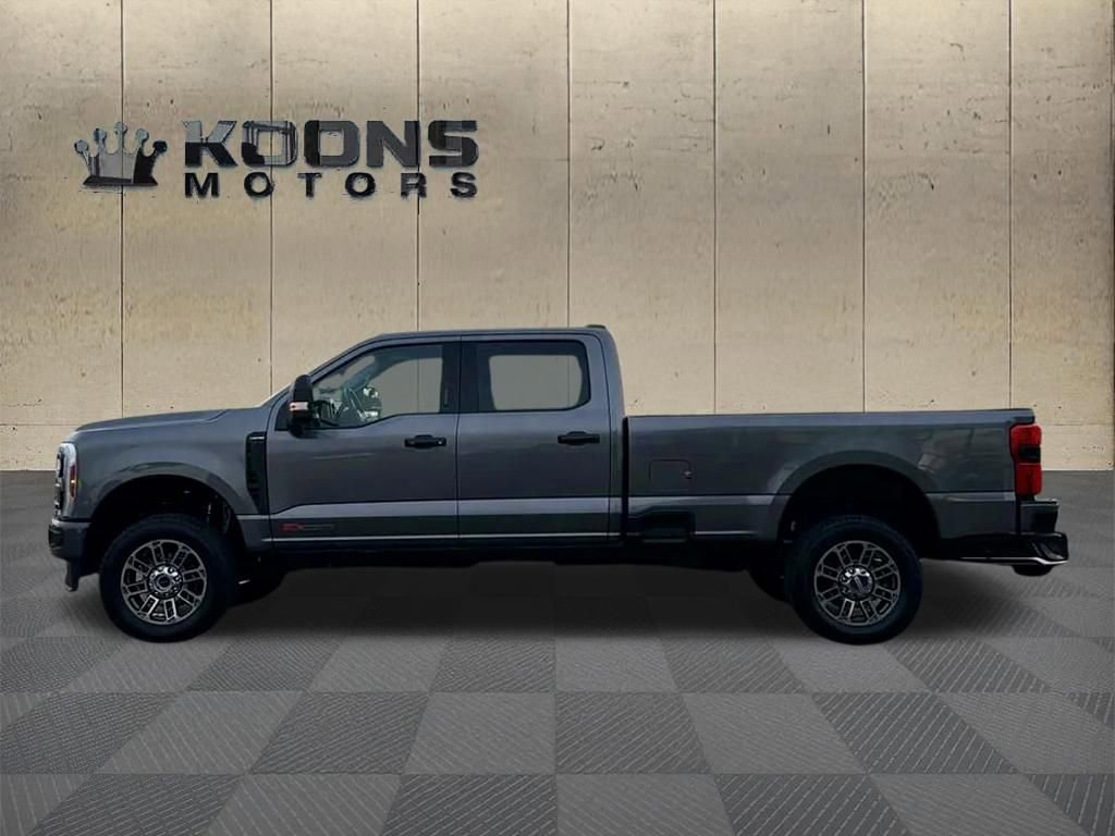 Used 2024 Ford F250 Limited w/ FX4 Off-Road Package image 4