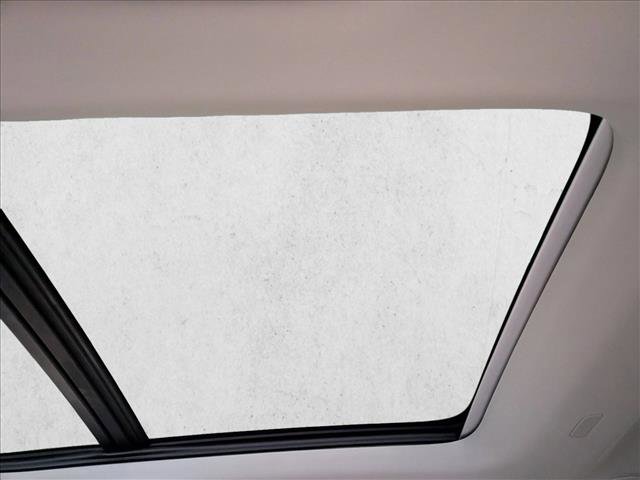 New 2026 Volvo XC90 T8 Ultra w/ Protection Package Premier image 18