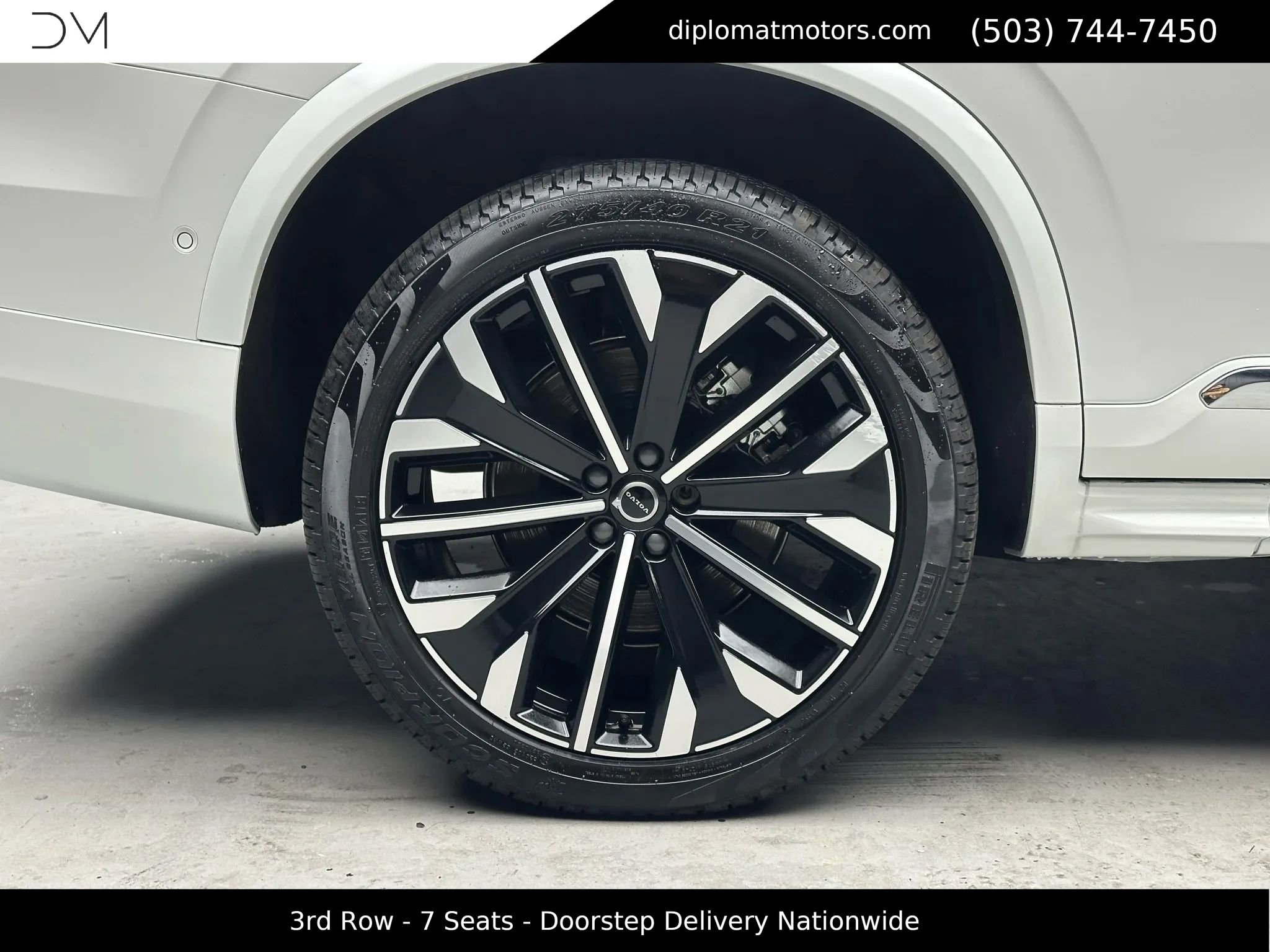 Used 2025 Volvo XC90 T8 Ultra w/ Protection Package Premier image 44