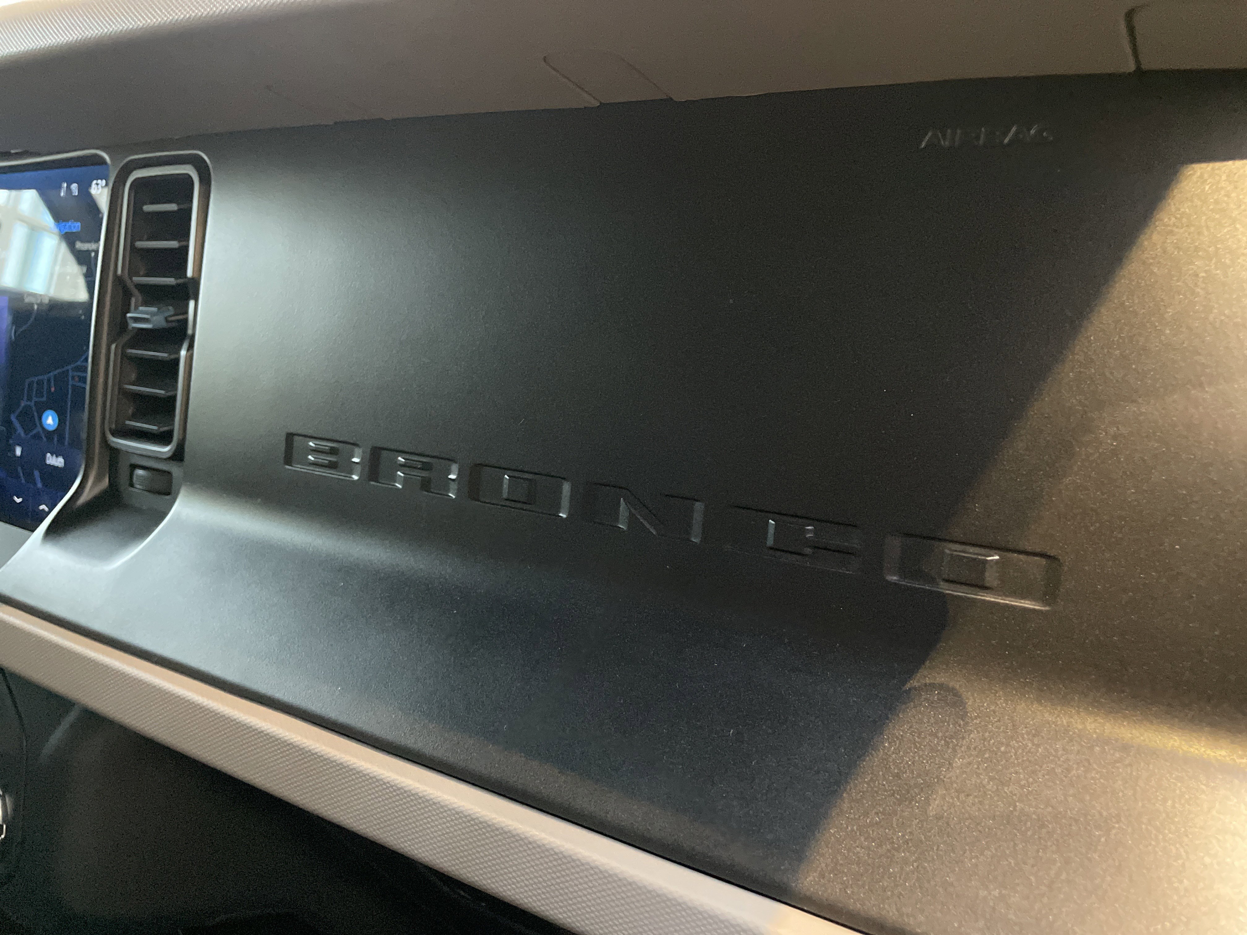 Used 2023 Ford Bronco Wildtrak image 41