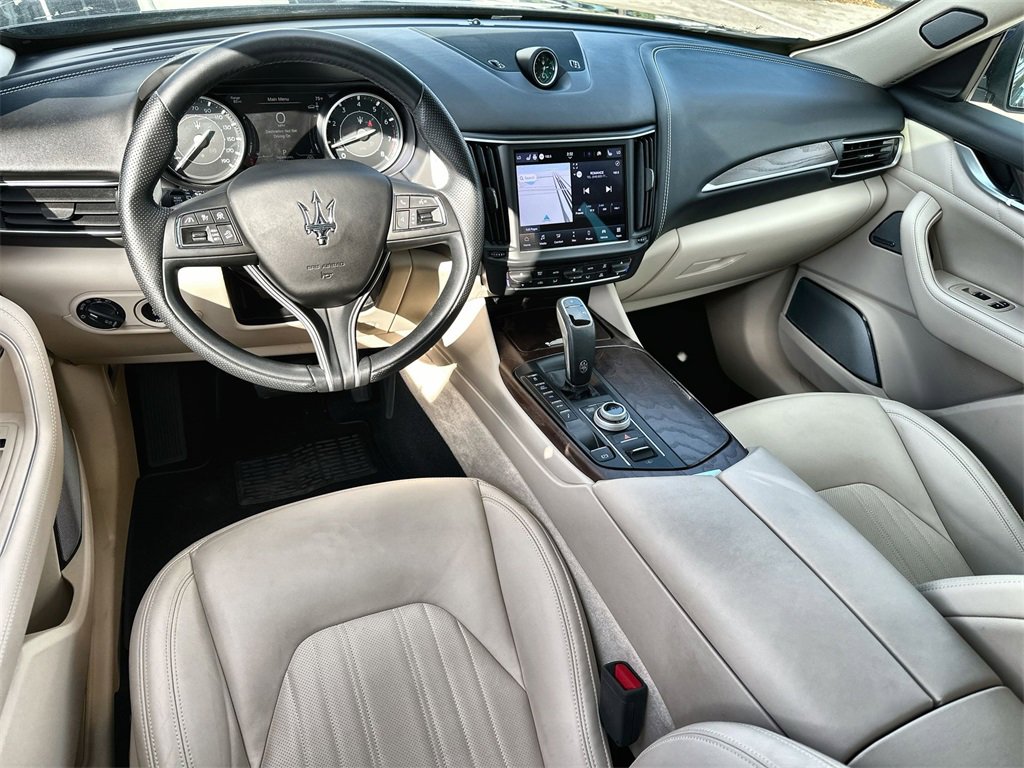 Used 2023 Maserati Levante Modena image 20