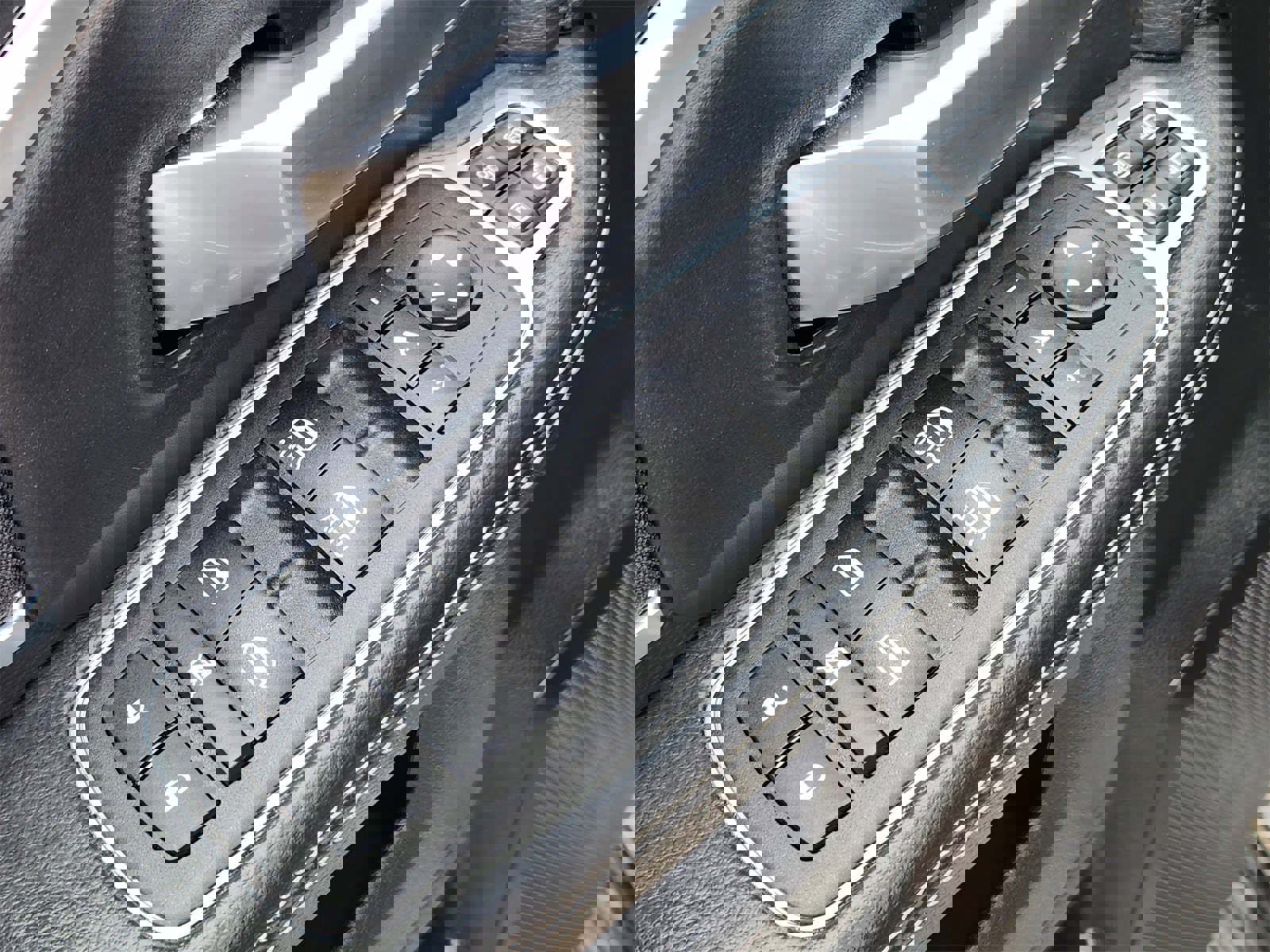 Certified 2024 RAM 2500 Big Horn w/ Bed Utility Group image 32