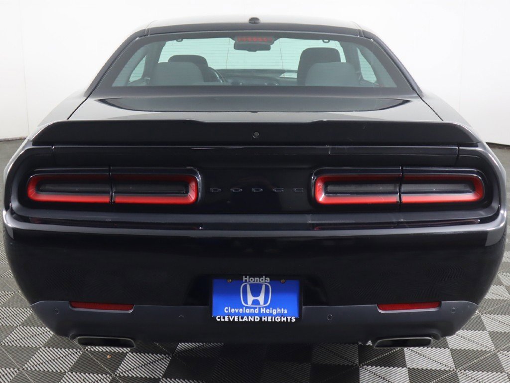 Used 2023 Dodge Challenger R/T w/ Blacktop Package image 9