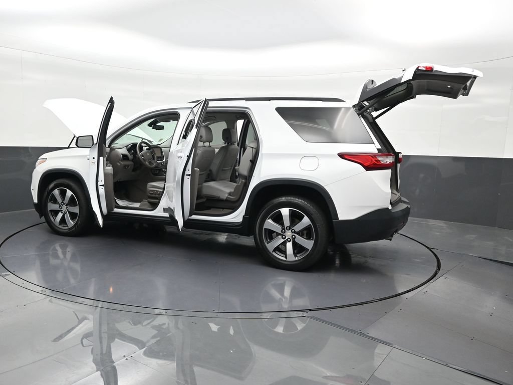 Used 2019 Chevrolet Traverse LT w/ LT Premium Package FWD image 37