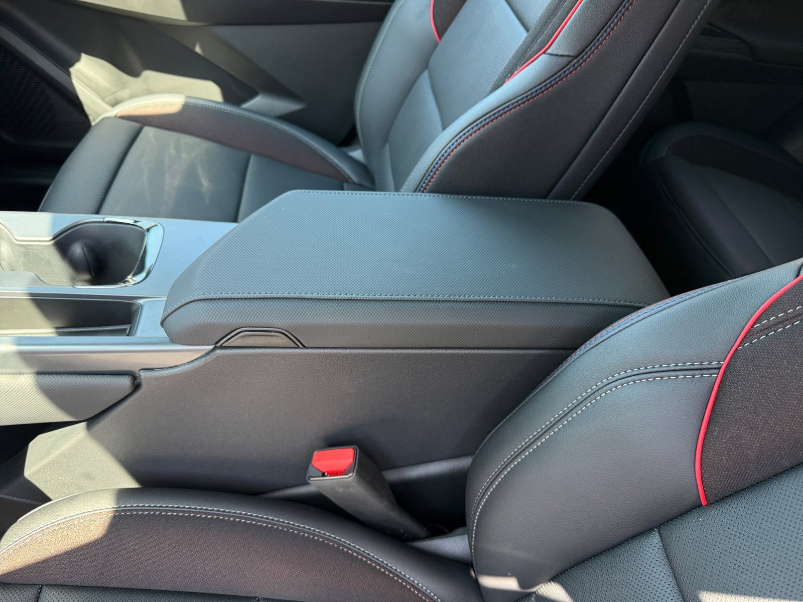 New 2025 Chevrolet Equinox EV RS w/ Active Safety Package 3 AWD/4WD image 14