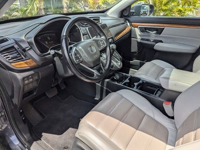 Used 2018 Honda CR-V Touring image 11