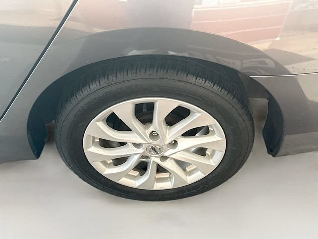 Used 2019 Nissan Sentra SV FWD image 28