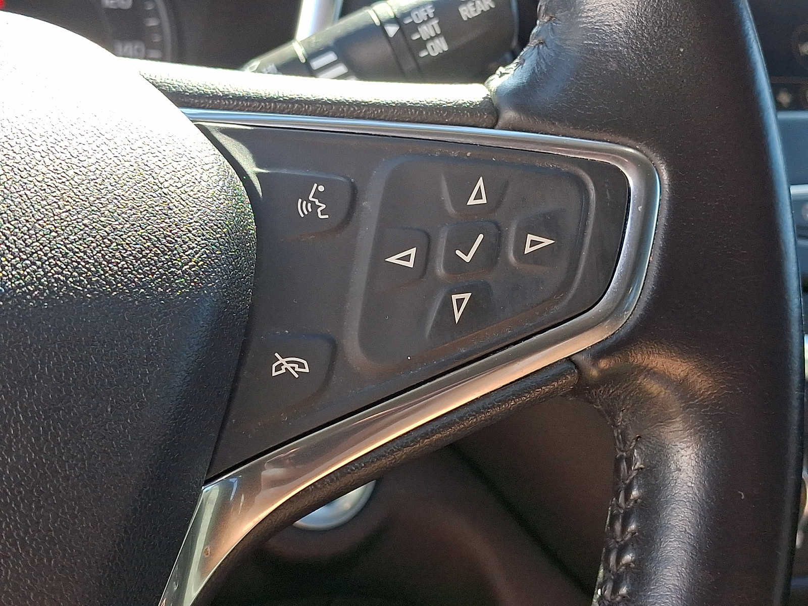 Certified 2021 Chevrolet Equinox LT AWD/4WD image 21