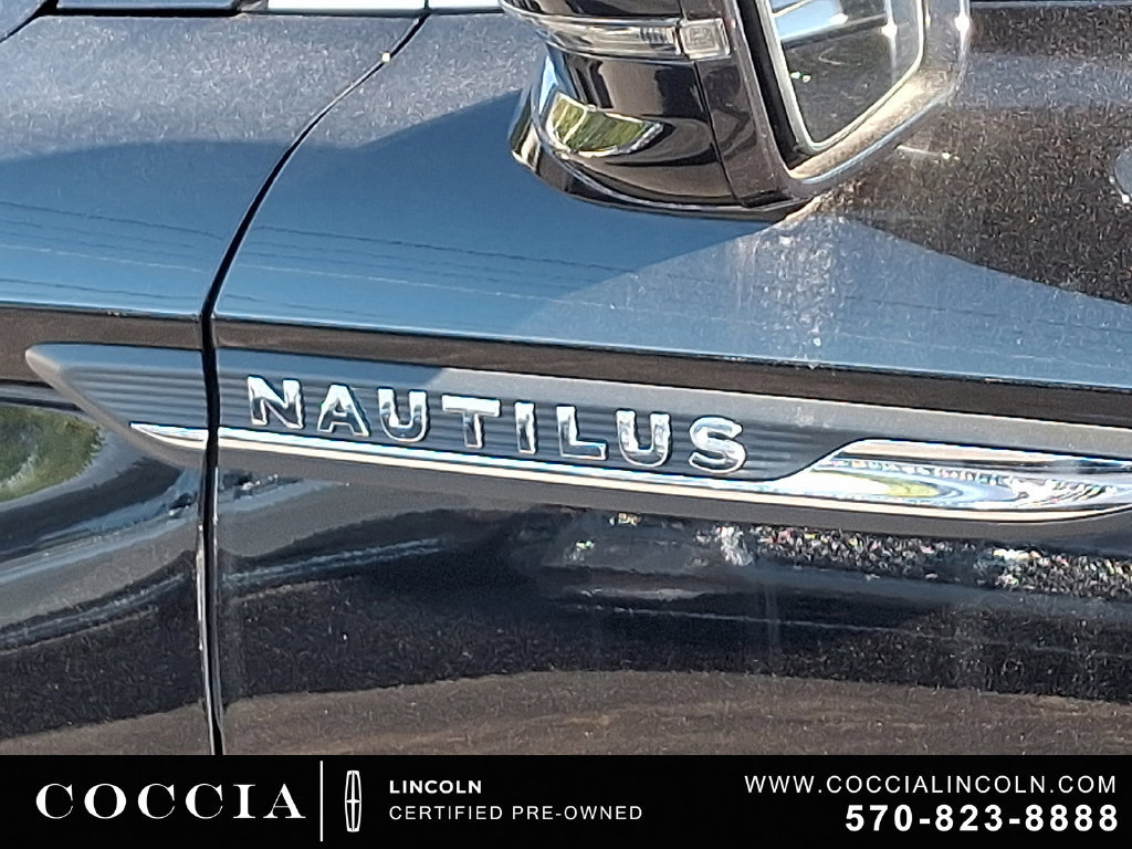 Used 2023 Lincoln Nautilus Reserve AWD/4WD image 30