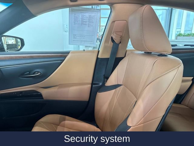 Used 2025 Lexus ES 300h w/ Technology Package image 22