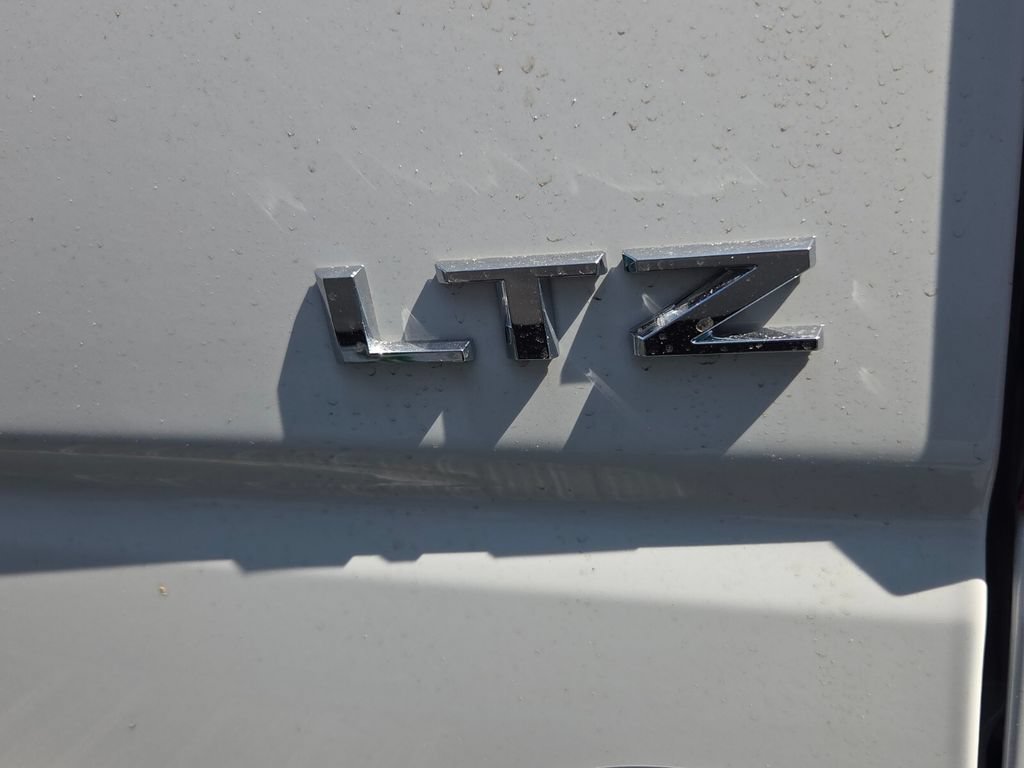 New 2026 Chevrolet Silverado 1500 LTZ w/ LTZ Premium Package AWD/4WD image 13
